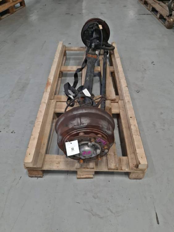 БАЛКА НА TOYOTA TOYOACE XZU400 J05C  перед