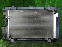 Радиатор двигателя  2ZR-FE TOYOTA AURIS ZRE154  (Тойота Аурис)