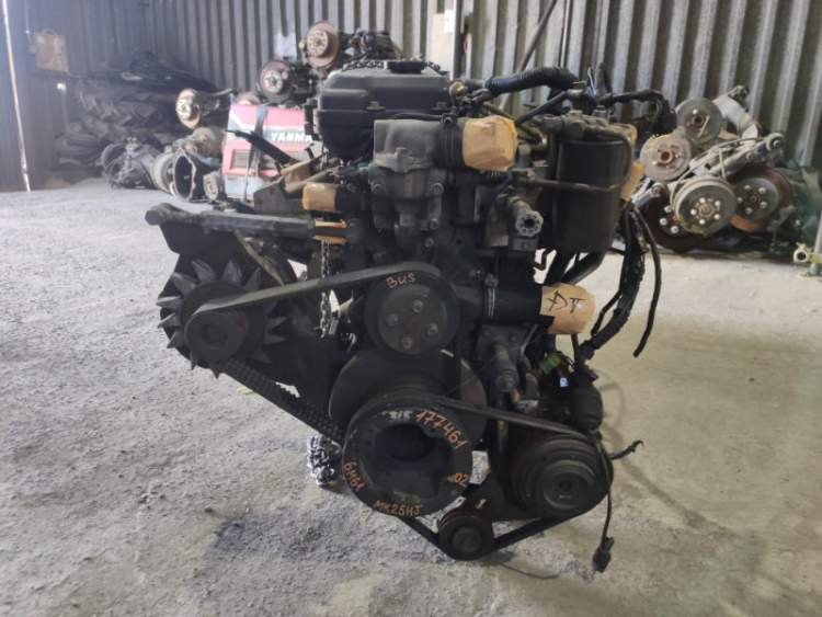 Двигатель  6M61 MITSUBISHI  FUSO AERO MIDI MK25H (Мицубиси  Фусо )